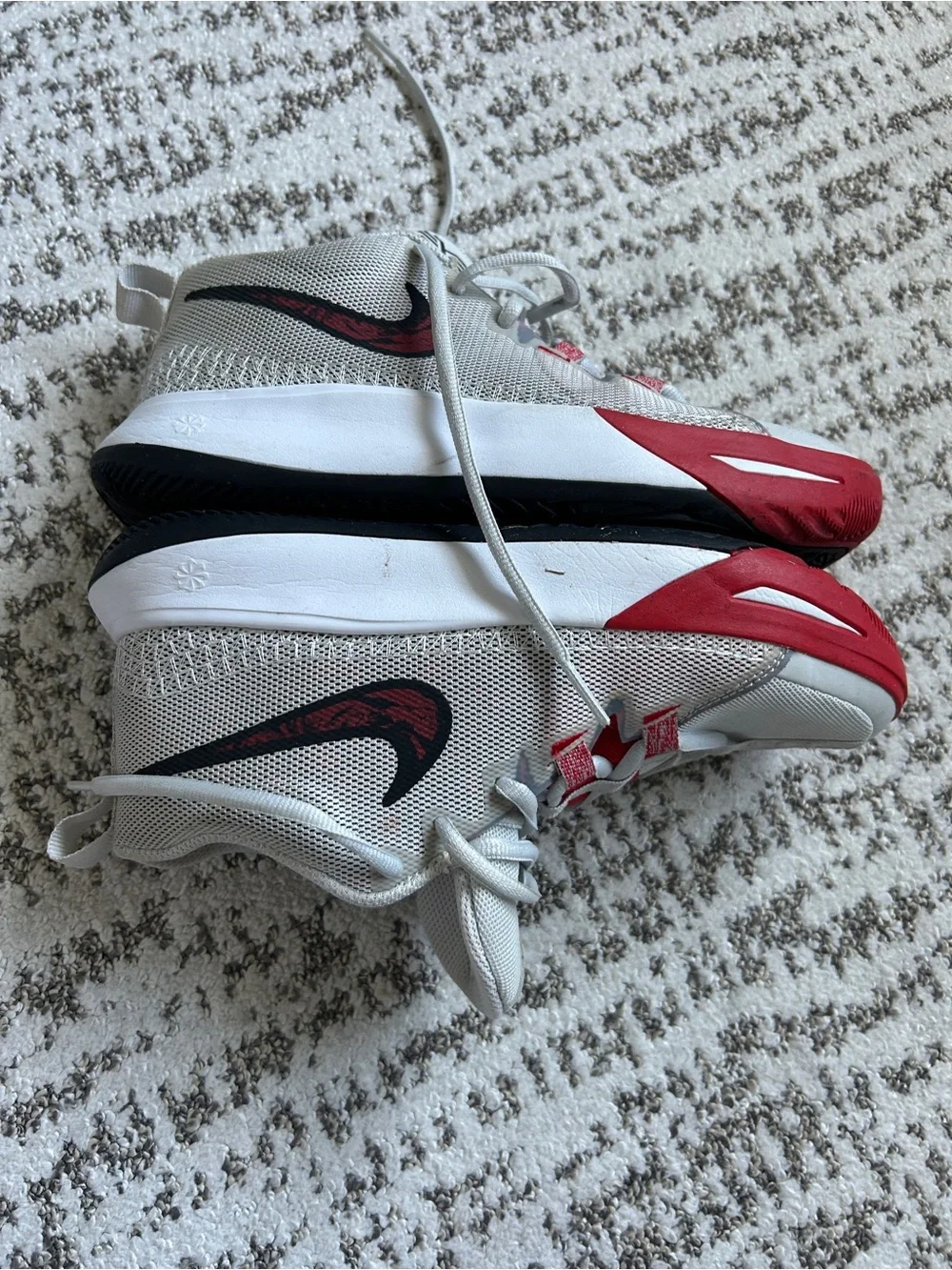 Nike Kids Kyrie Flytrap 6 Basketball Shoes DQ8094-002 White/Red/Black 5.5